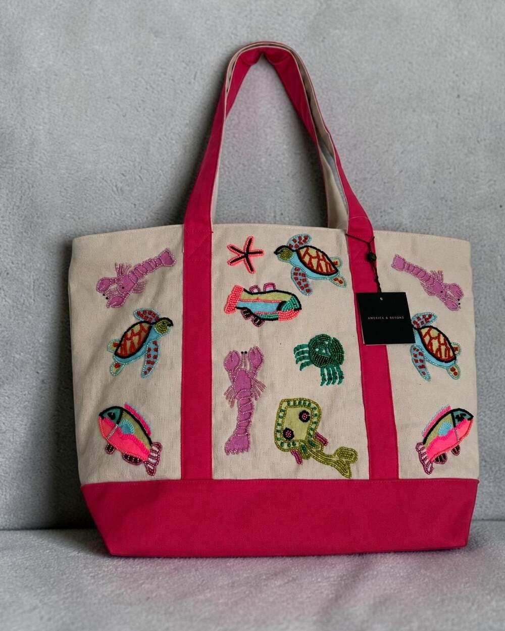 America & Beyond Beaded Beach Tote Sea Creatures